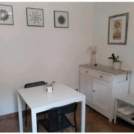 Apartment Le Origini Casa In Borgo Tipico Lucano